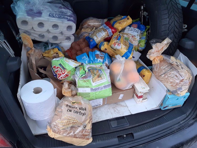 ACV working with local Foodbank to provide food for the marginalised during Covid 19