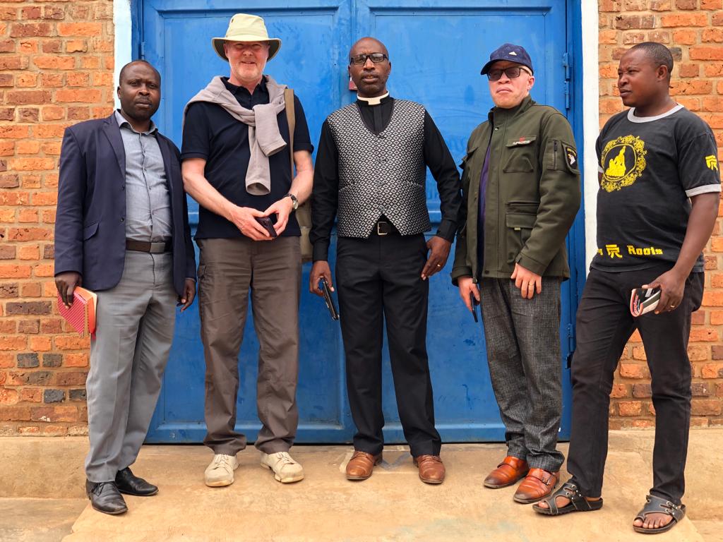 Nyagihanga parish - L-R: Placide (SAP Coordinator in Byumba), Andy, Pastor Xavier, Damascene (WHP Manager for Byumba), local WHP manager